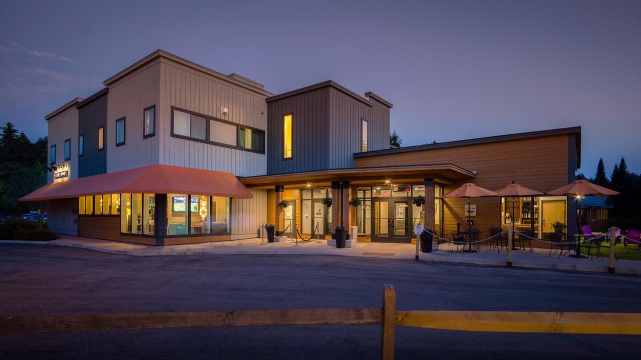 Sun & Ski Inn And Suites Stowe Exterior foto