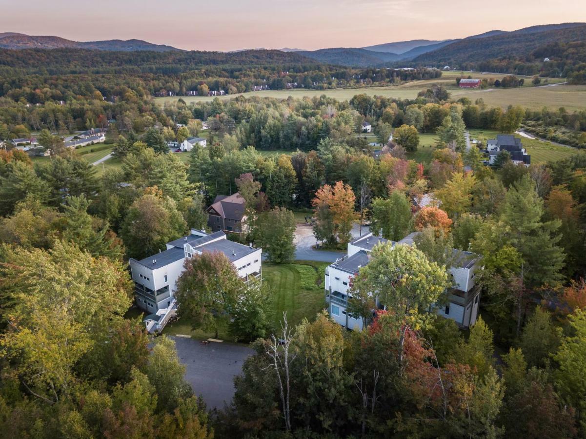 Sun & Ski Inn And Suites Stowe Exterior foto